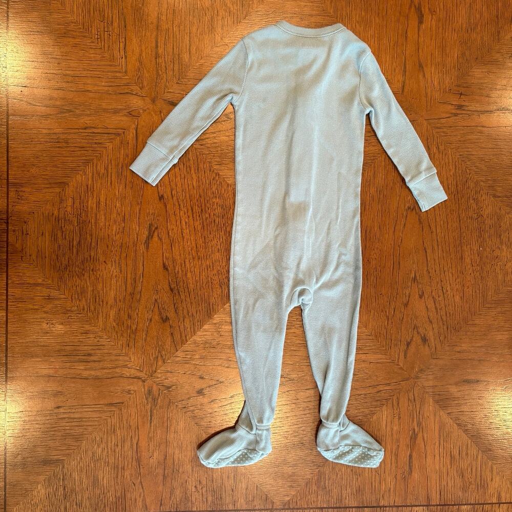 Old Navy sleeper - Picture 2 of 5